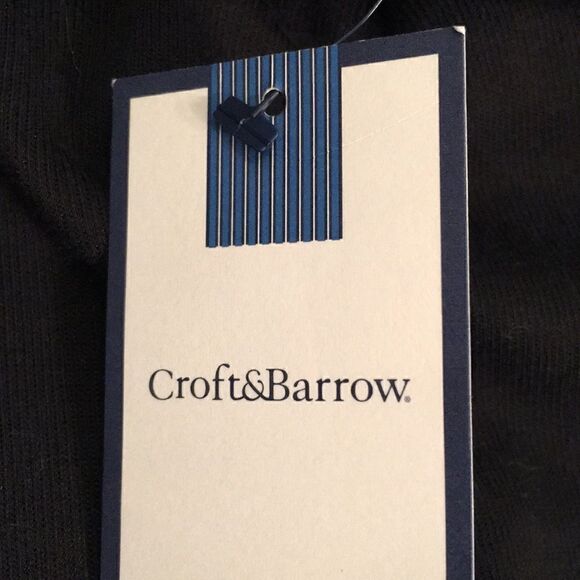Croft & Barrow Sleeveless high neck Tank Tee - Picture 6 of 8